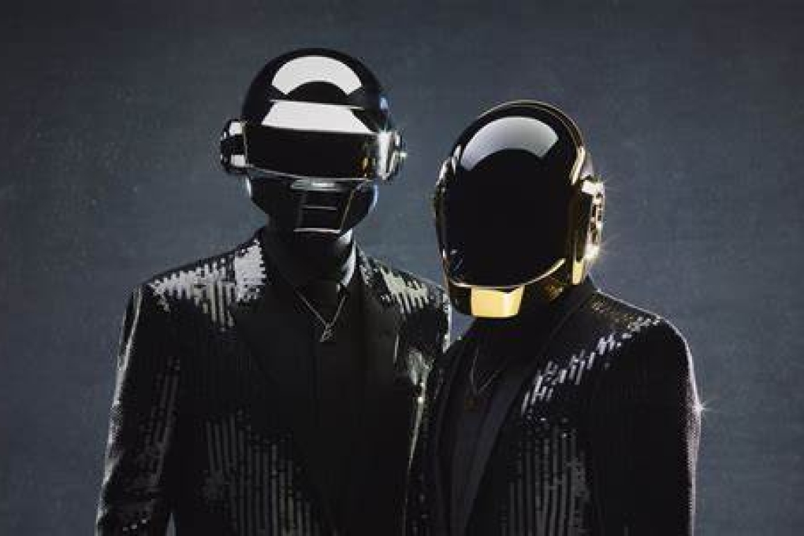 OMONDO SPECTACLE - Le retour surprise de Daft Punk : un concert holographique révolutionnaire annoncé